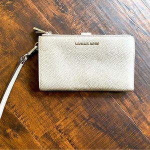 Michael Kors Gray Wristlet